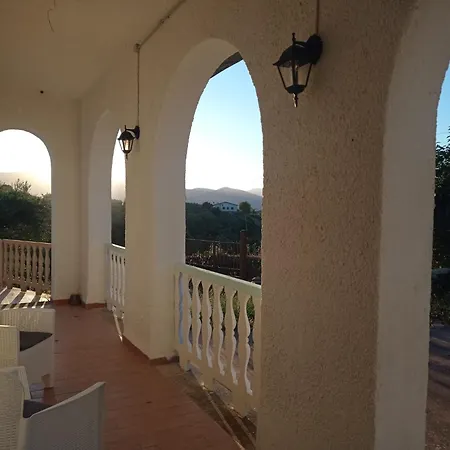 Taberna Romana Oca Bed and Breakfast *